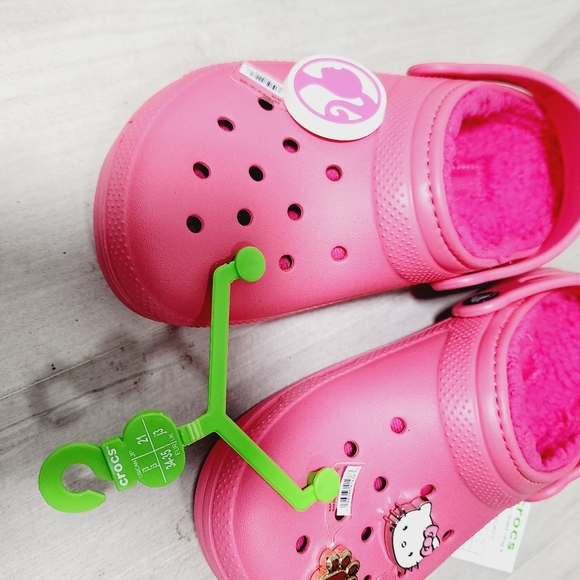 Crocs Bubble Gum Pink & Lined Size 3J - Picture 2 of 6